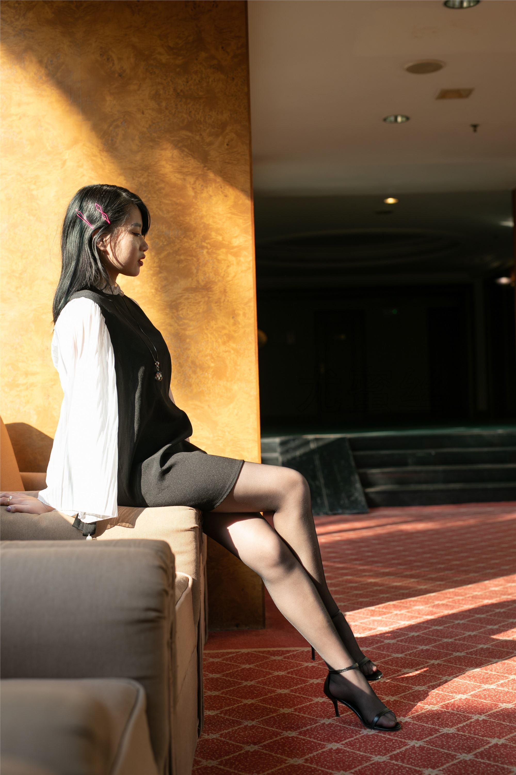 尤蜜丝 穿搭写真 NO.038